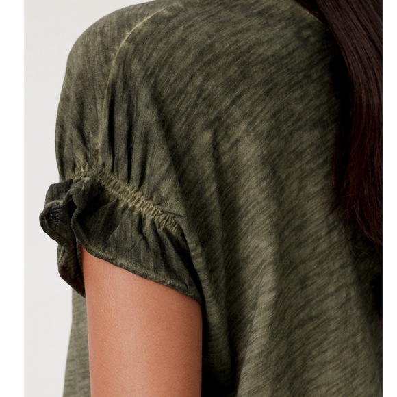 Goldie | SIGNATURE SLUB PUFF & RUFFLE SLEEVE TEE - Picture 5 of 7